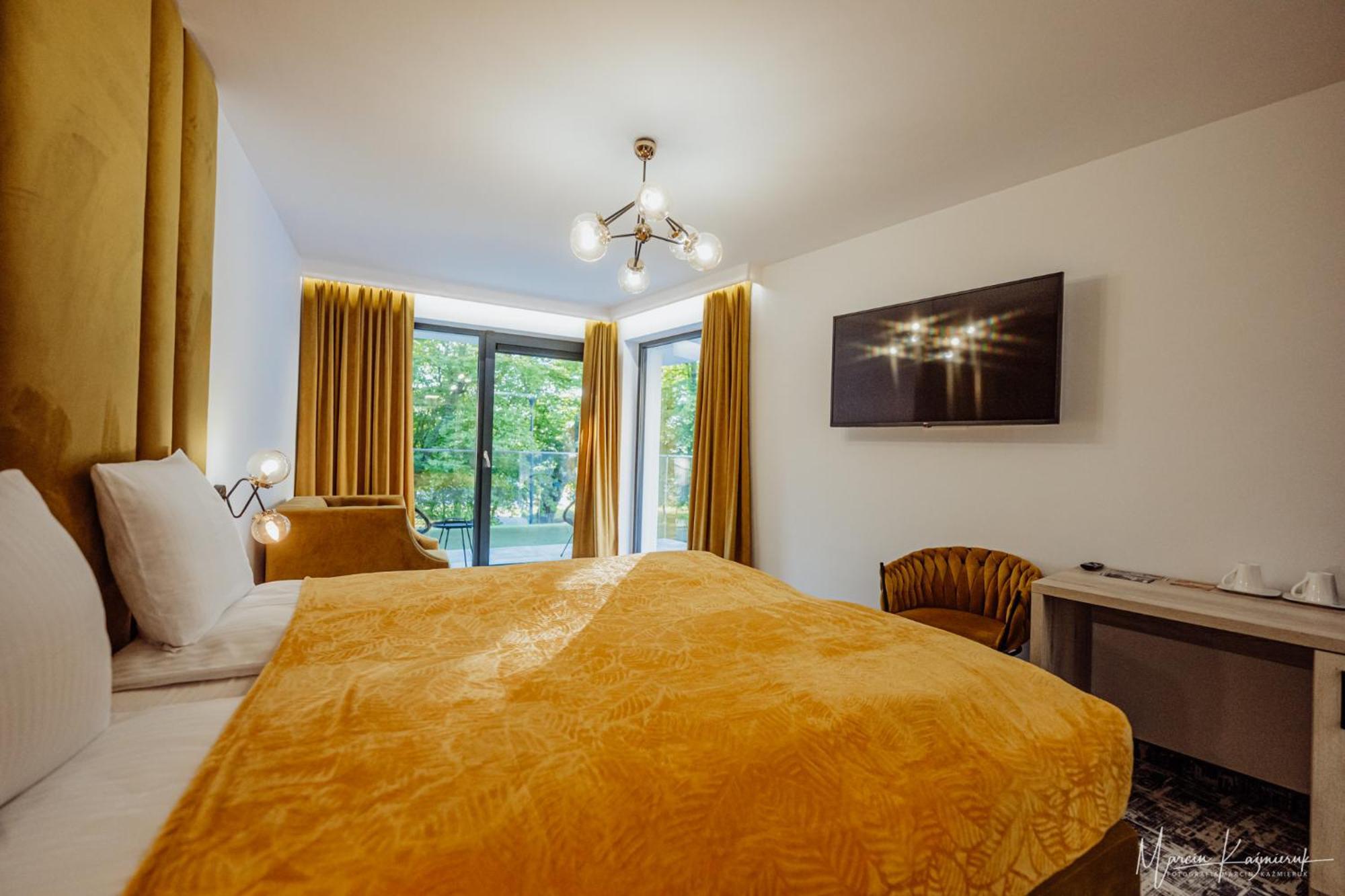 Cristal Bed & Breakfast Ustka Exterior photo