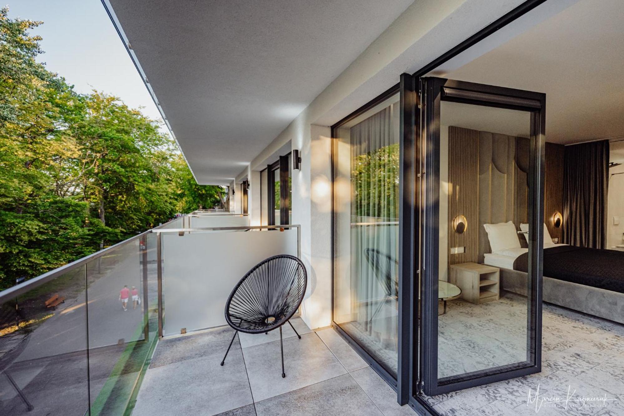 Cristal Bed & Breakfast Ustka Exterior photo